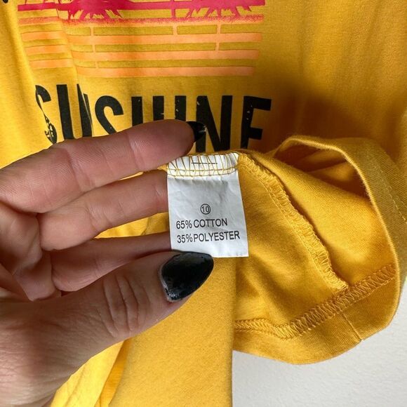 Yellow bring on the sunshine retro style T-shirt - Picture 2 of 3